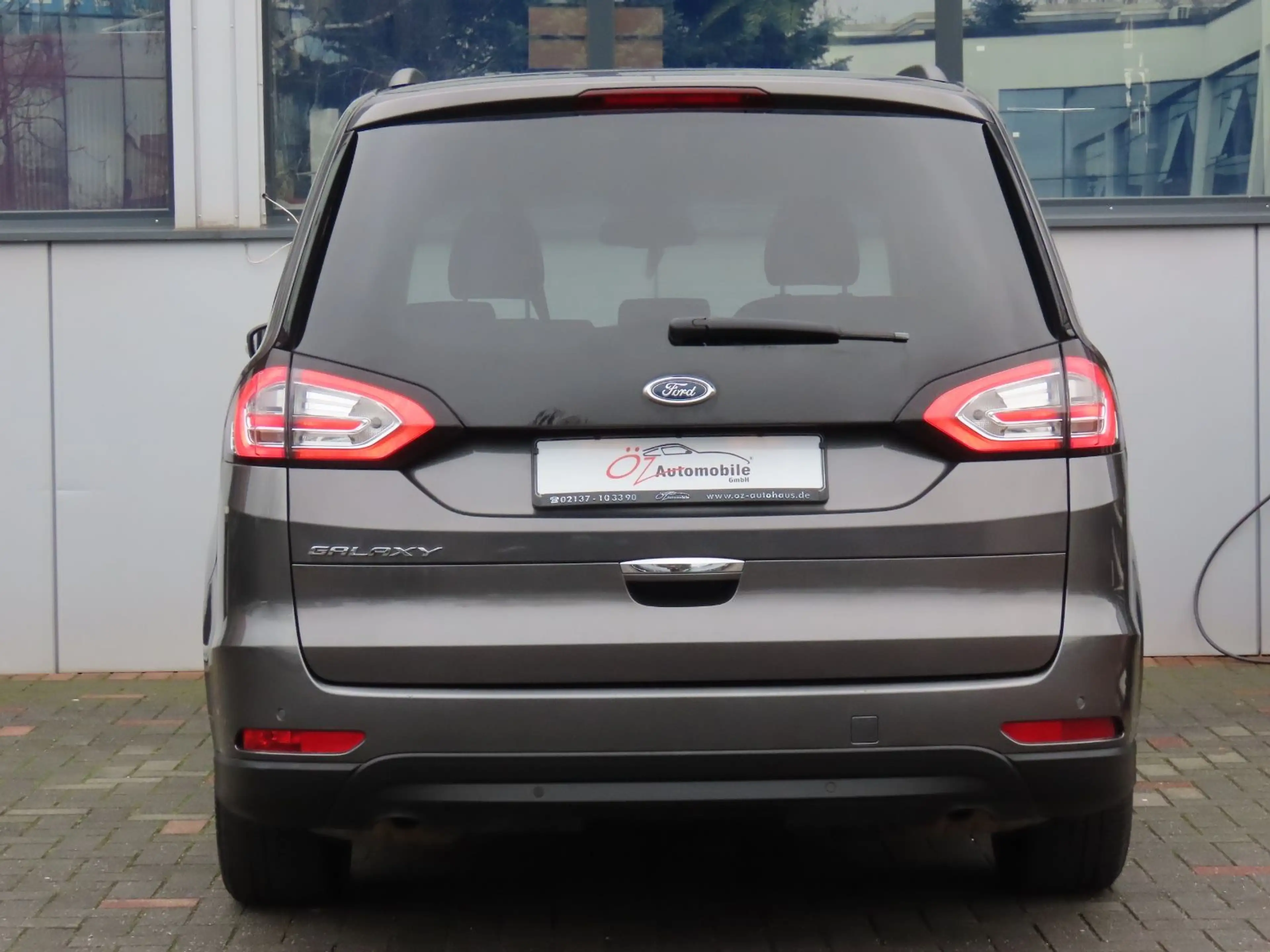 Ford Galaxy 2.0 TDCi Autom. Sitzh. 7 Sitze Klimaauto. — photo 7
