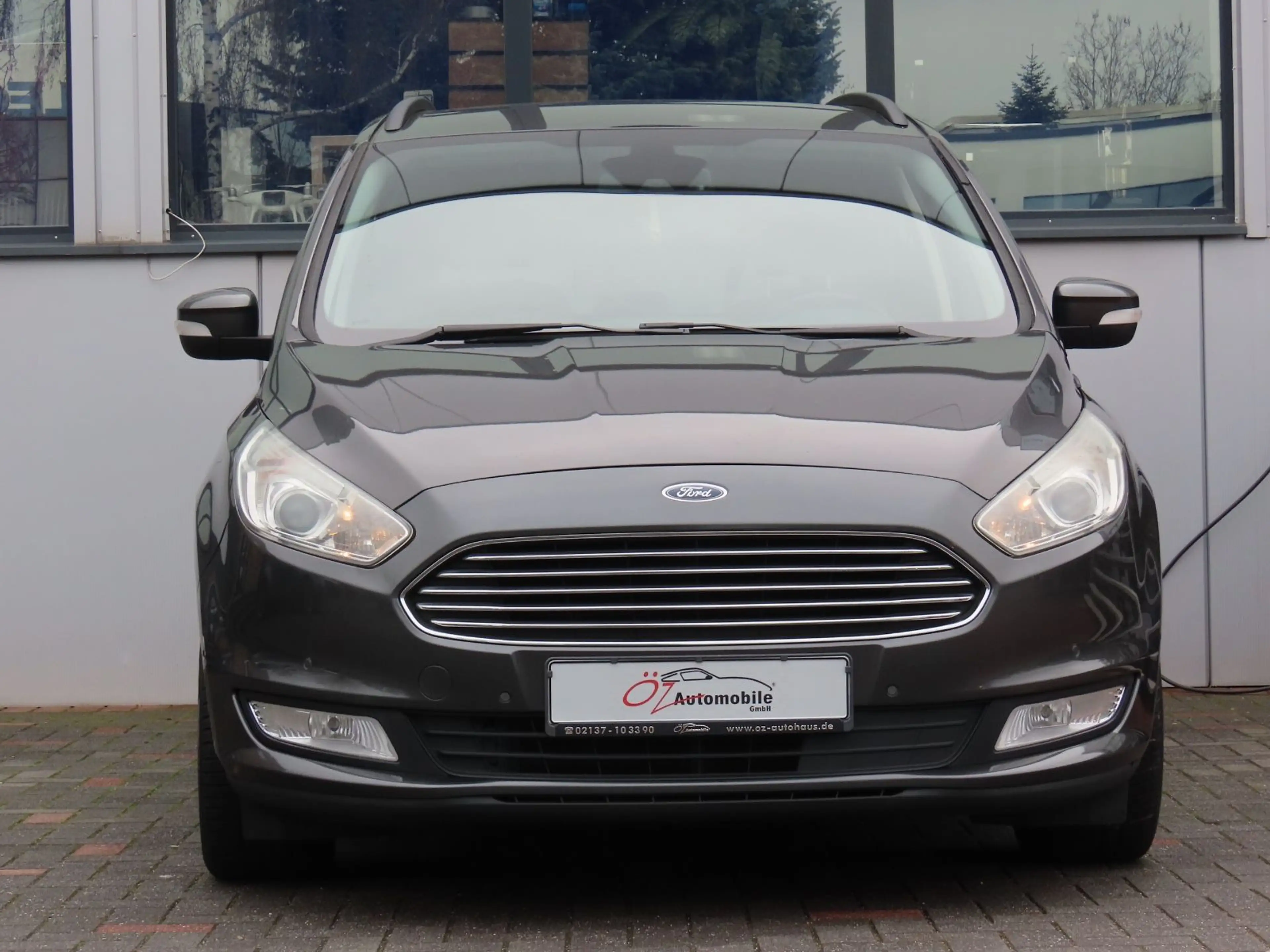 Ford Galaxy 2.0 TDCi Autom. Sitzh. 7 Sitze Klimaauto. — photo 2