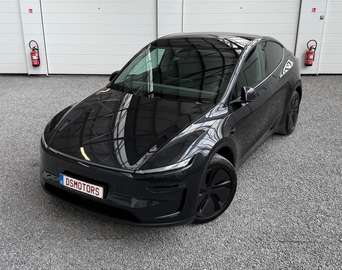 Juniper RWD | Stealth Grey | Premium versie met panoramisch dak! | BTW wagen!