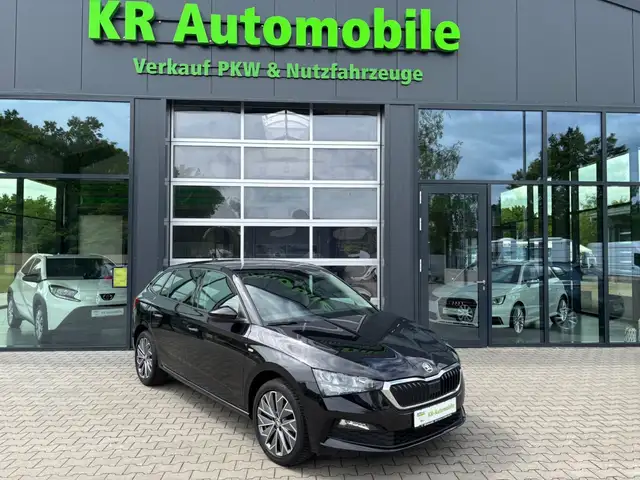 Skoda Scala Tour - Ganzjahresreifen - LED