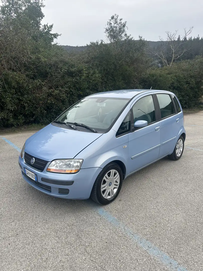 Fiat Idea 1.3 mjt 16v Azul - 2