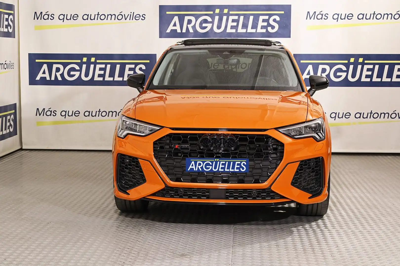 Audi RS Q3 2.5 TFSI quattro S tronic Naranja - 2