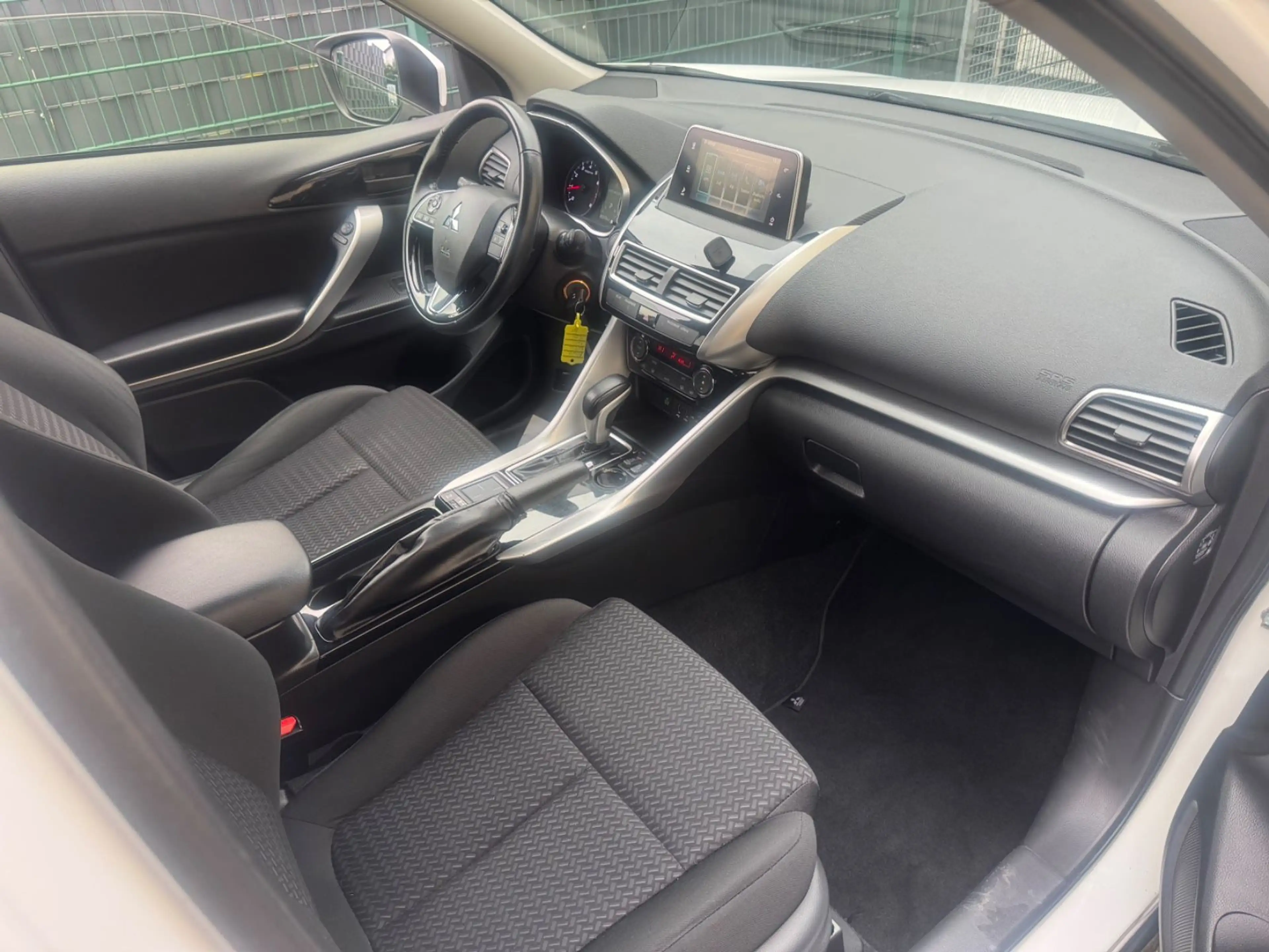 Mitsubishi Eclipse Cross Diamant Edition 2WD 1.5 T-MIVEC — photo 9
