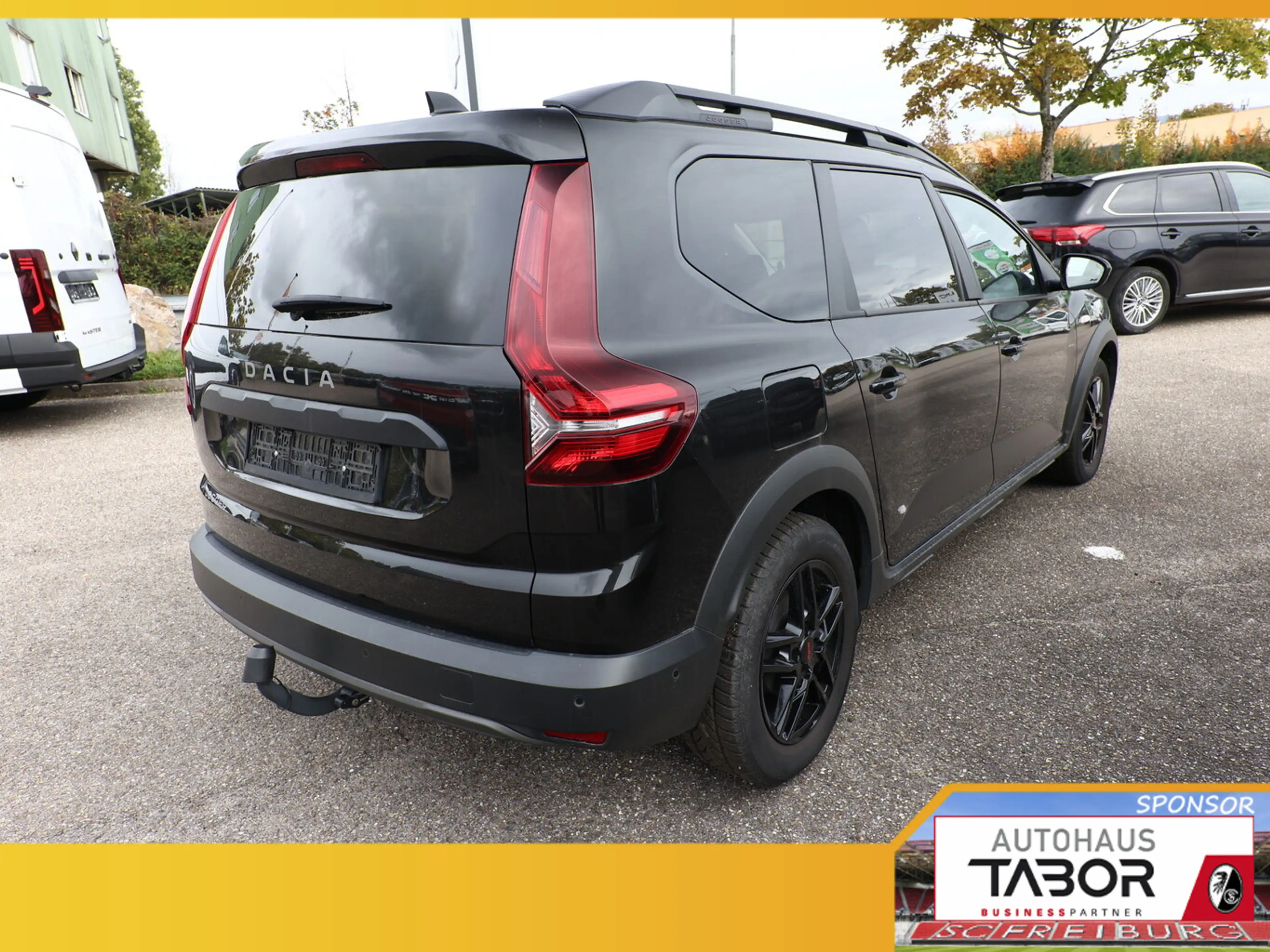 Dacia Jogger 1.0 TCe 100 ECO-G Extreme+ Nav LED Temp — photo 3