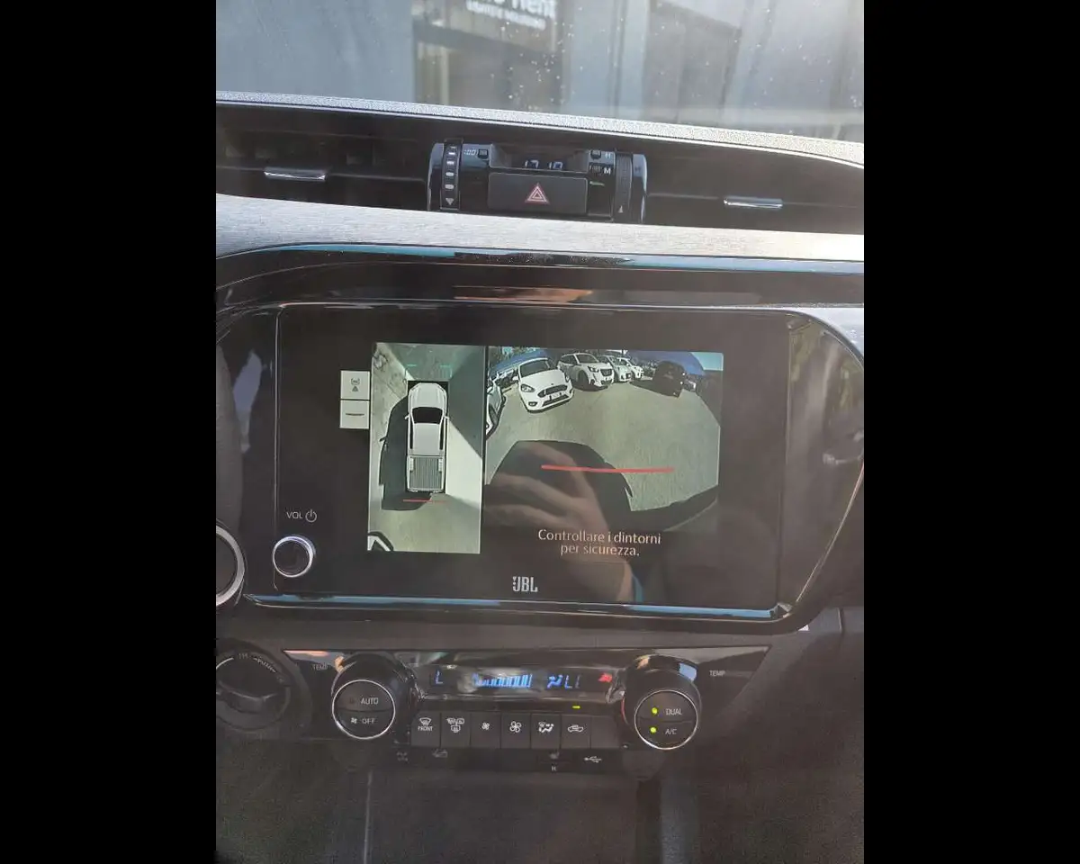 Toyota Hilux 2026