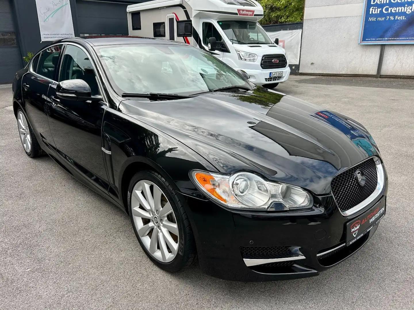 Jaguar XF 3.0 V6 Diesel S Luxury Motor startet nicht. Negro - 2