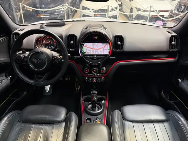 MINI Countryman view 15