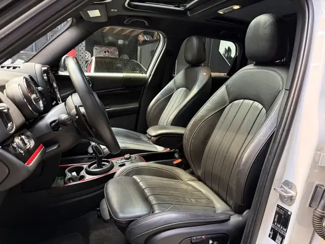 MINI Countryman view 7