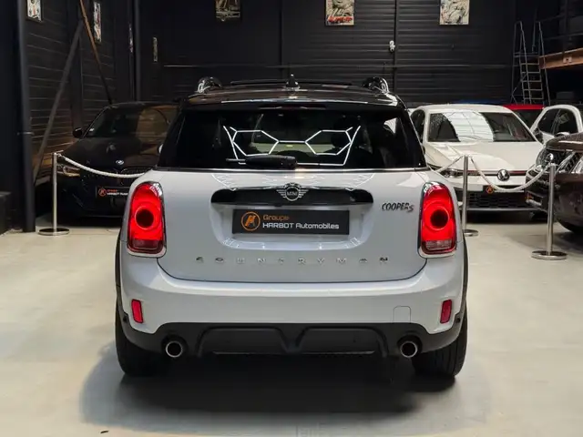 MINI Countryman view 5