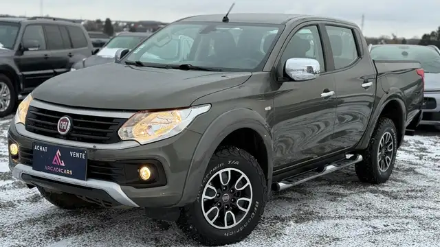 Fiat Fullback 2.4 D 4WD - Camera - Cruise - Navigation - Neuf