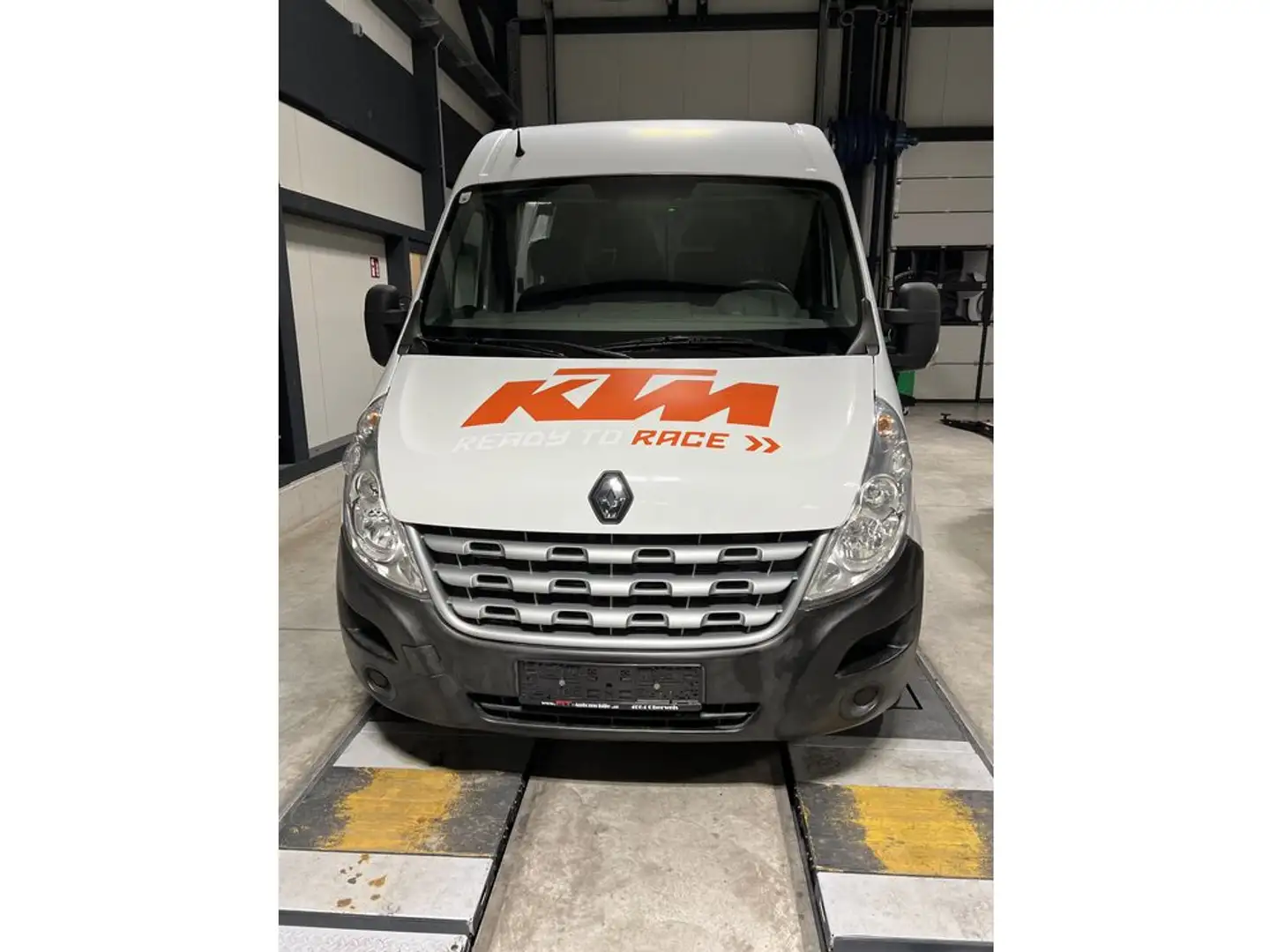 Renault Master L2H2 ''Umbau Camper'' Blanc - 2