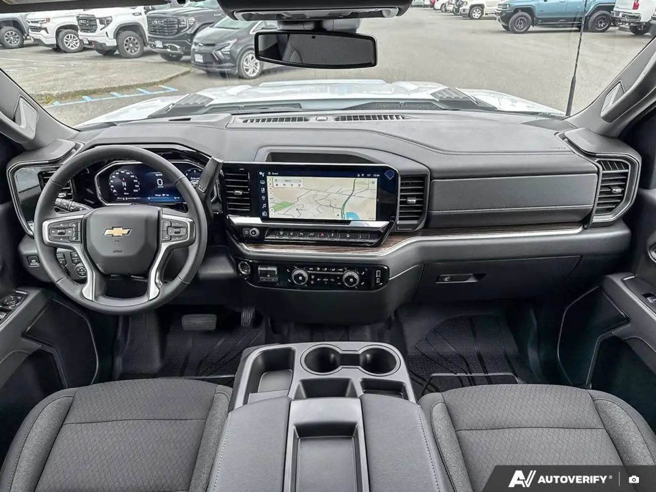 Chevrolet Silverado 3500 снимка Chevrolet Silverado 3500