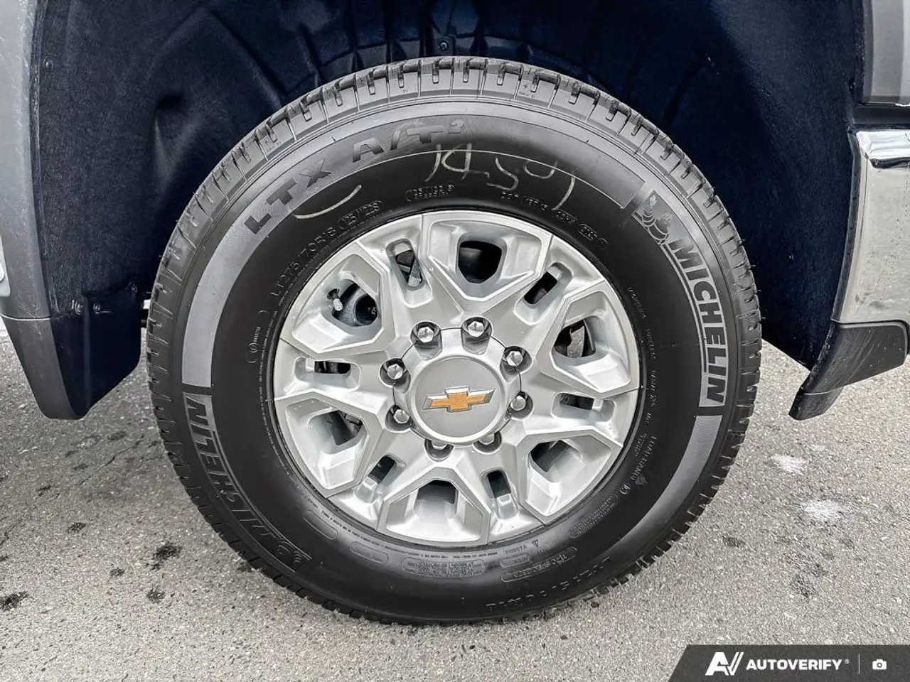 Chevrolet Silverado 3500 снимка Chevrolet Silverado 3500
