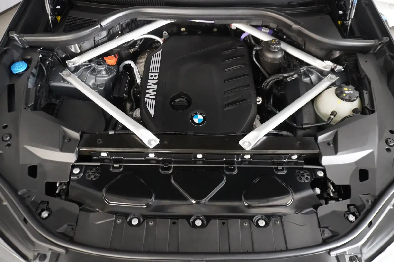 BMW X5 xDrive30d Grau - 2