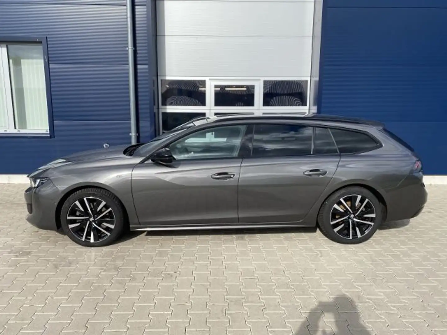 Peugeot 508 SW BlueHDi 180 EAT8 GT Grau - 2