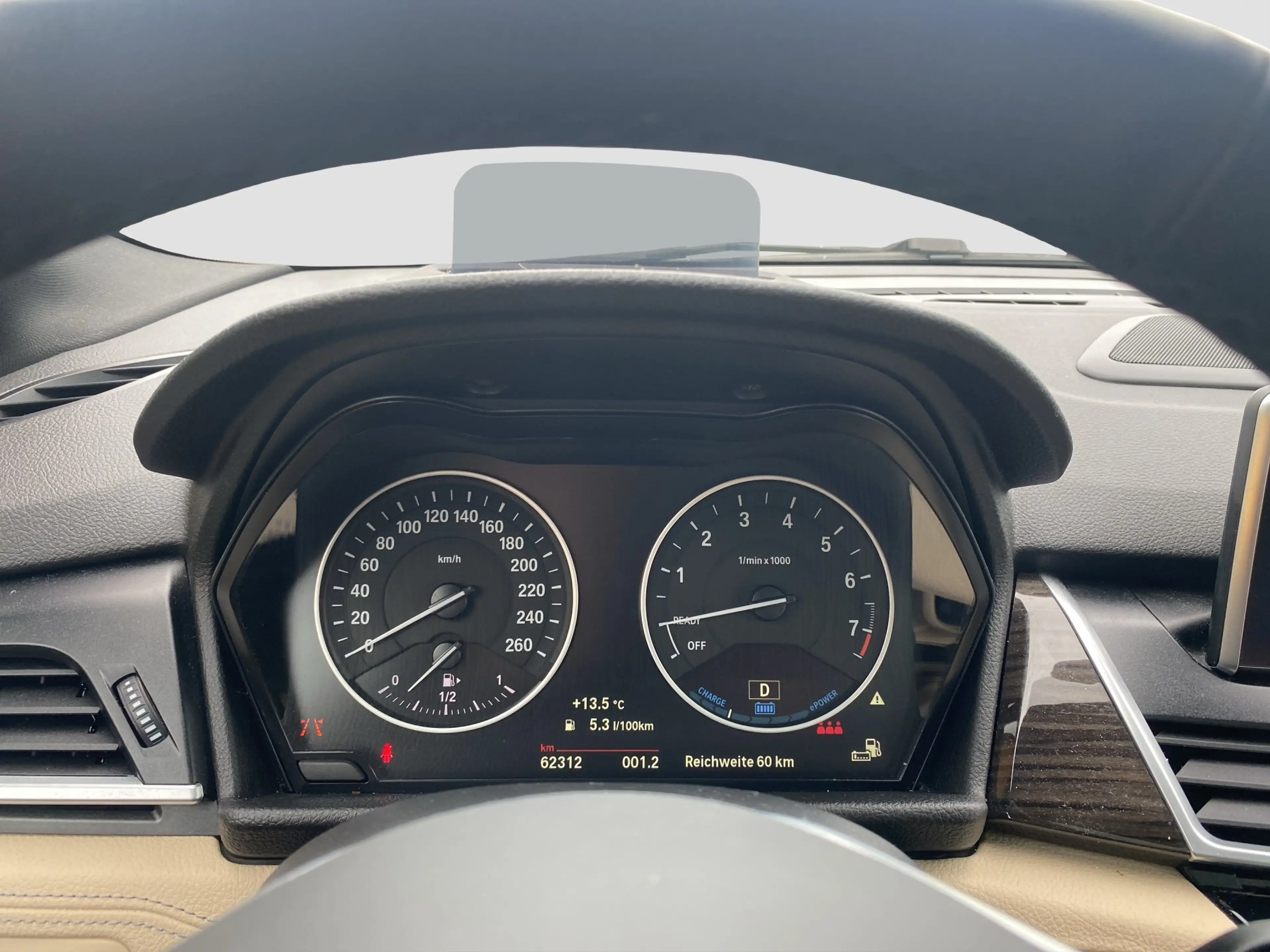 BMW 225 225xe Active Tourer Luxury Line LED ACC Pano RFK — photo 15