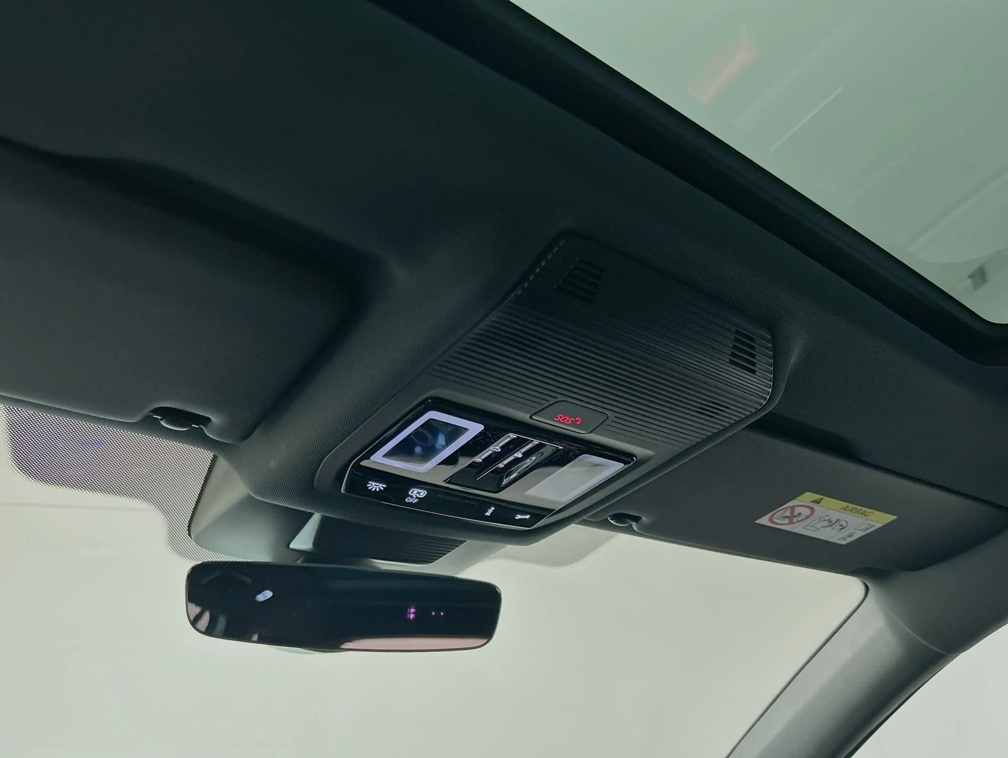 Volkswagen Tayron R-Line 2.0 TDI 4Motion CarPlay Pano Black — photo 14