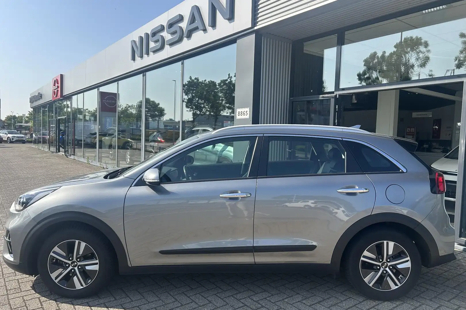 Kia Niro 1.6 GDi Hybrid DynamicLine | Navigatie | Dealerond Grigio - 2