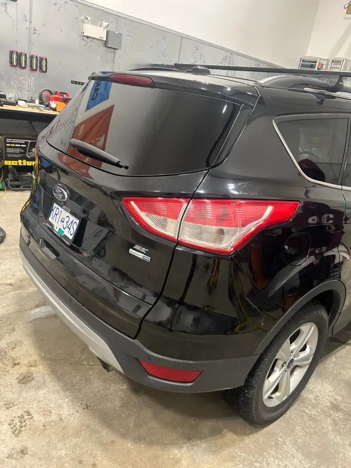 Ford Escape снимка Ford Escape