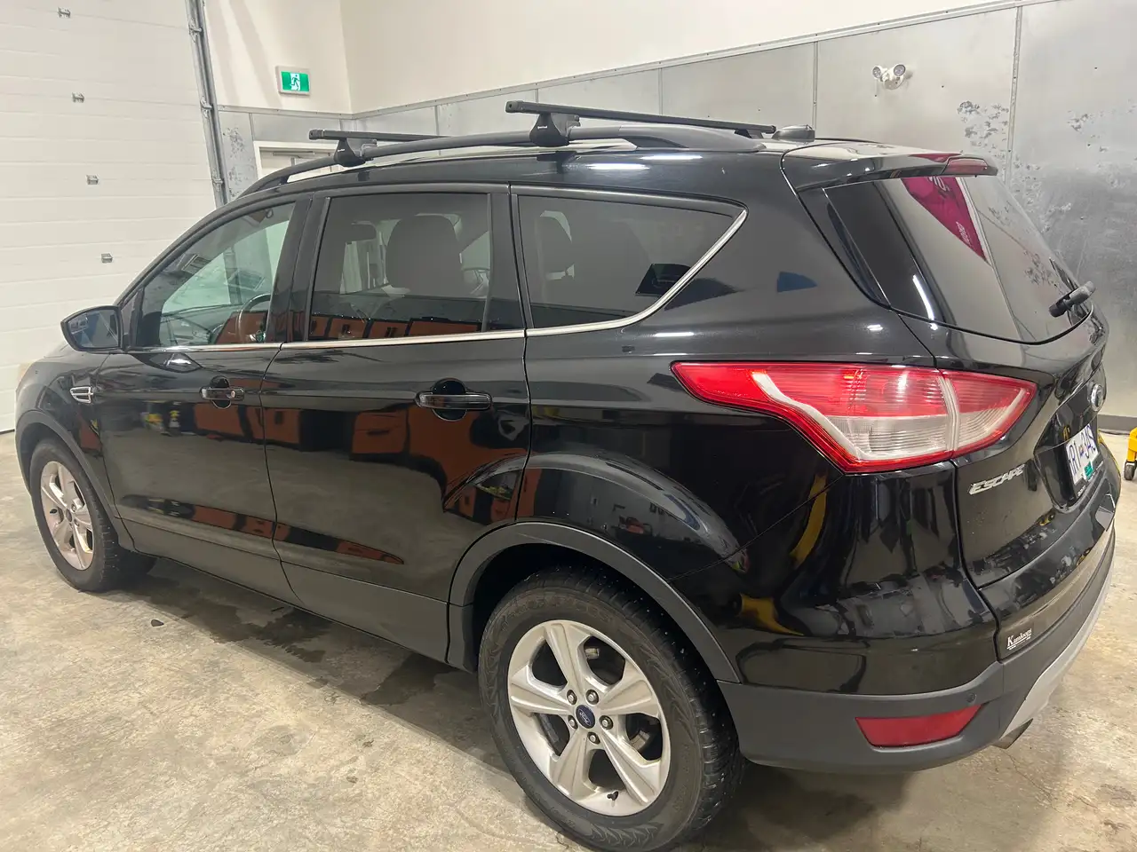 Ford Escape снимка Ford Escape
