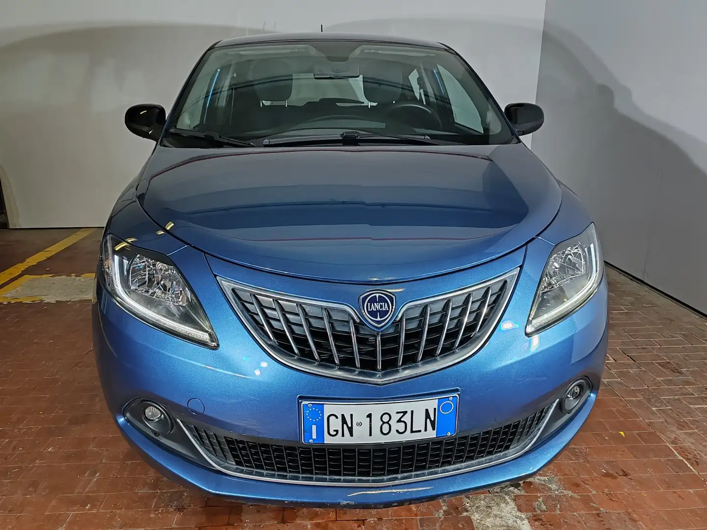 Lancia Ypsilon 1.0 Hybrid 70cv Gold Car Play + Telecamera Blu/Azzurro - 2