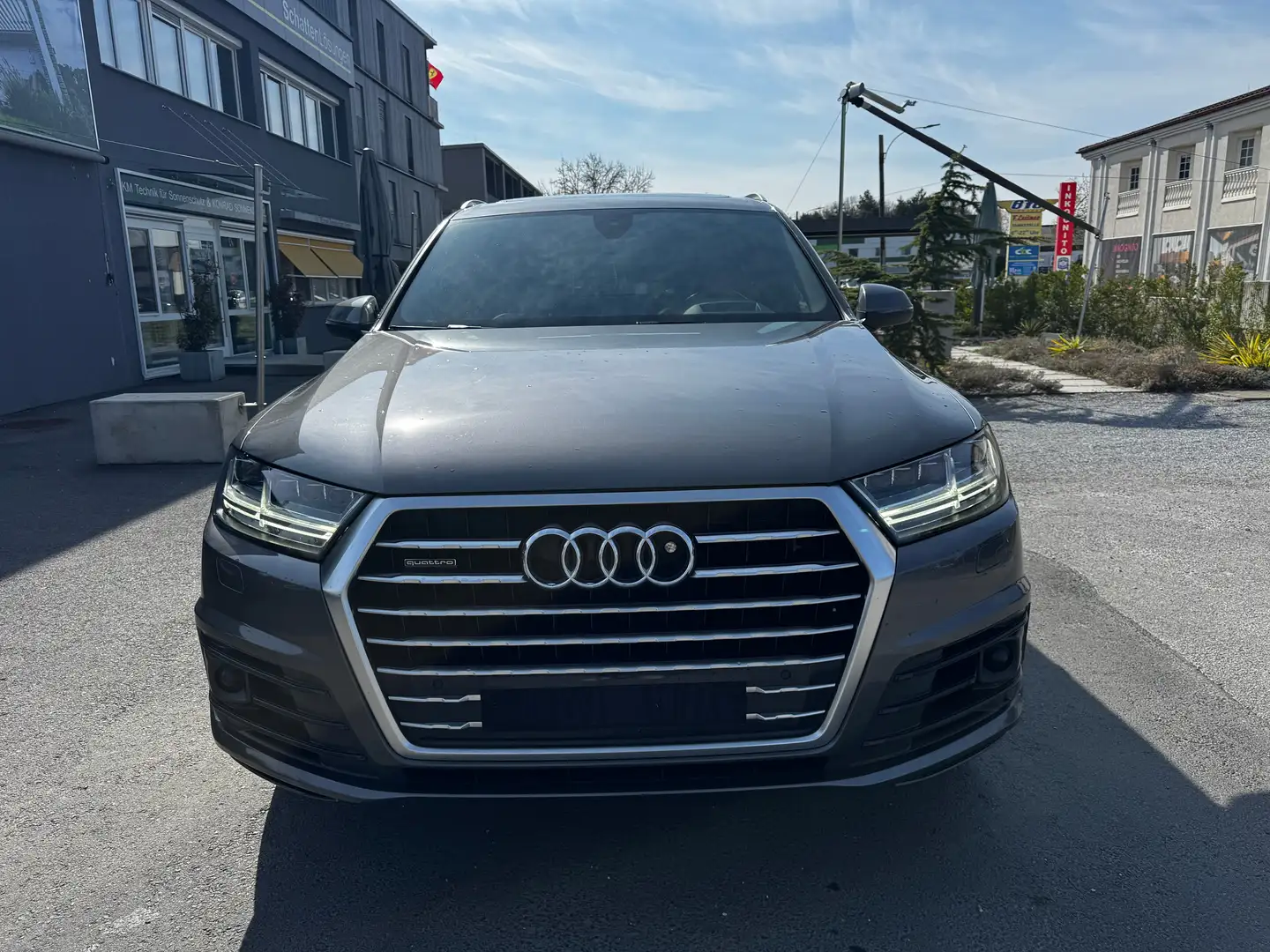 Audi Q7 Q7 50 TDI quattro Tiptronic *S-Line; Tour, Stadt* Grau - 2