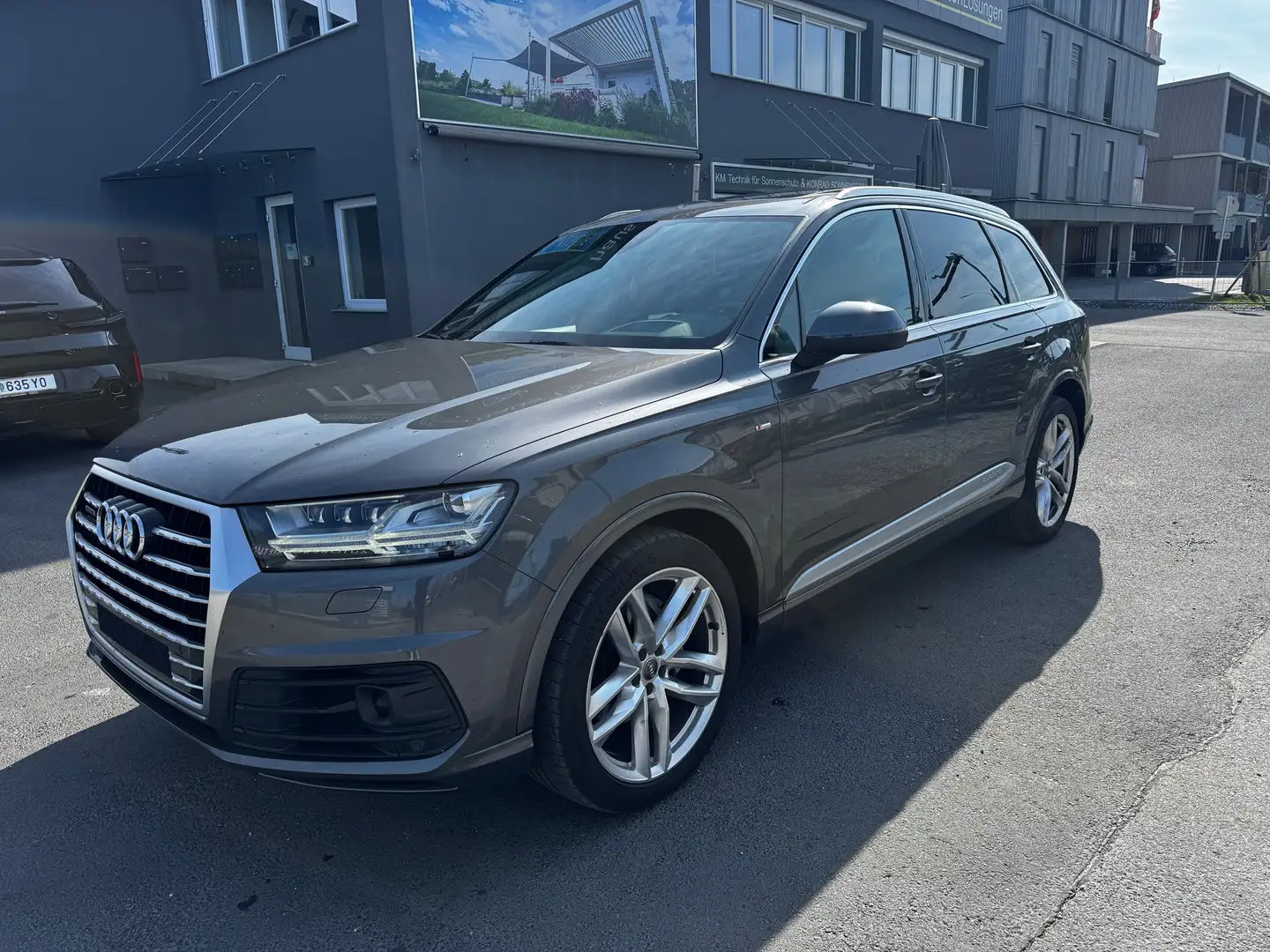 Audi Q7 Q7 50 TDI quattro Tiptronic *S-Line; Tour, Stadt* Grau - 1