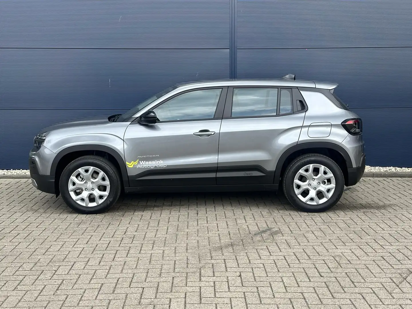 Jeep Avenger 54 kWh 156pk Aut Summit | Stoelmassage | Camera | Gris - 2