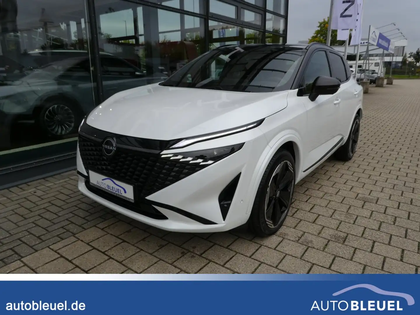Nissan Qashqai 1.5 VC-T MJ26 e-Power N-Design 2WD*Komfort+*Bose*2 Weiß - 1