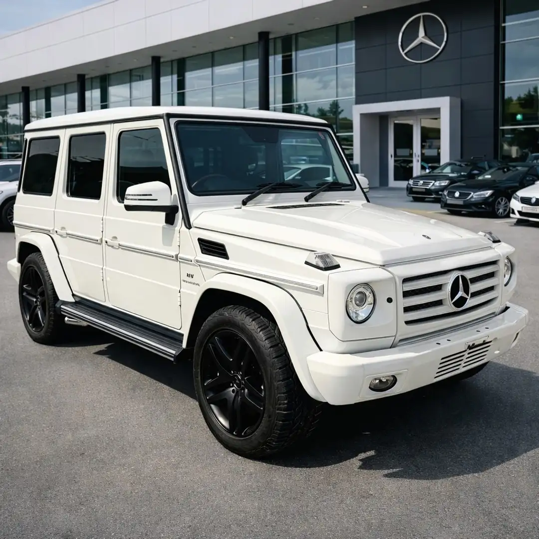Mercedes-Benz G 55 AMG SW lungo auto Weiß - 2
