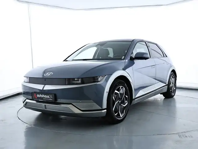Hyundai Ioniq 5 view 3