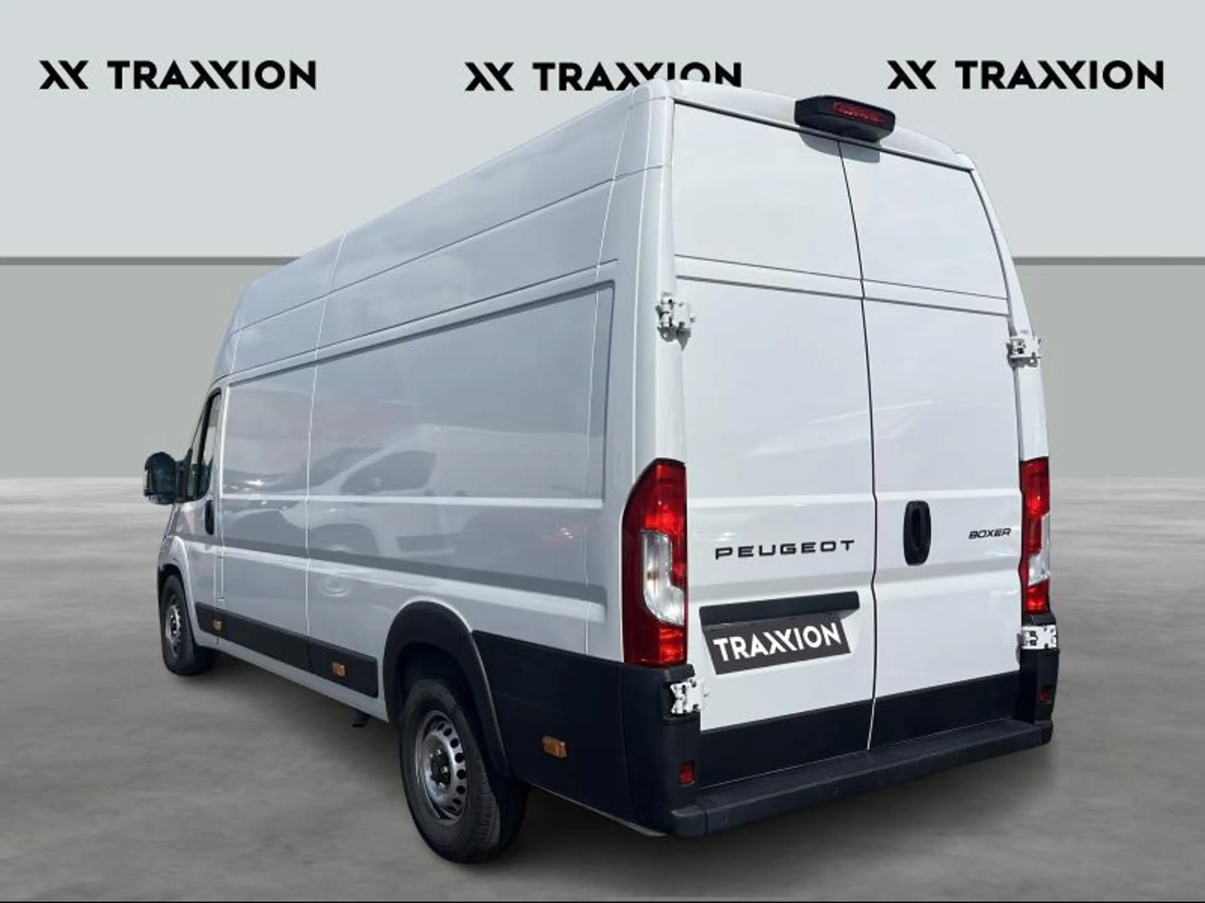 Peugeot Boxer 435 L4H3 - 2.2 BlueHDi 140 Man.6 — photo 6