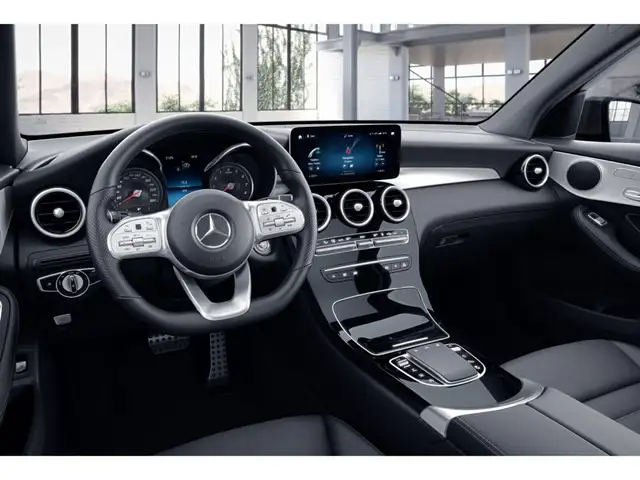 Mercedes-Benz GLC view 7