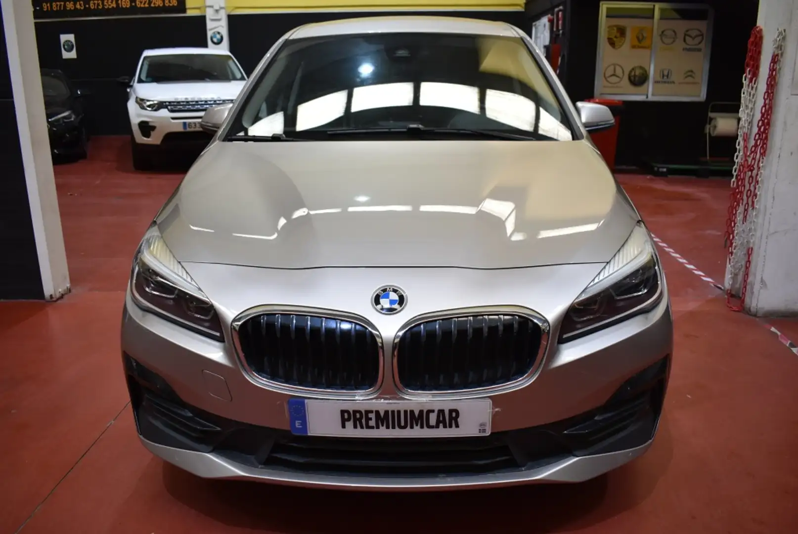 BMW 218 218d Gran Tourer Beige - 2