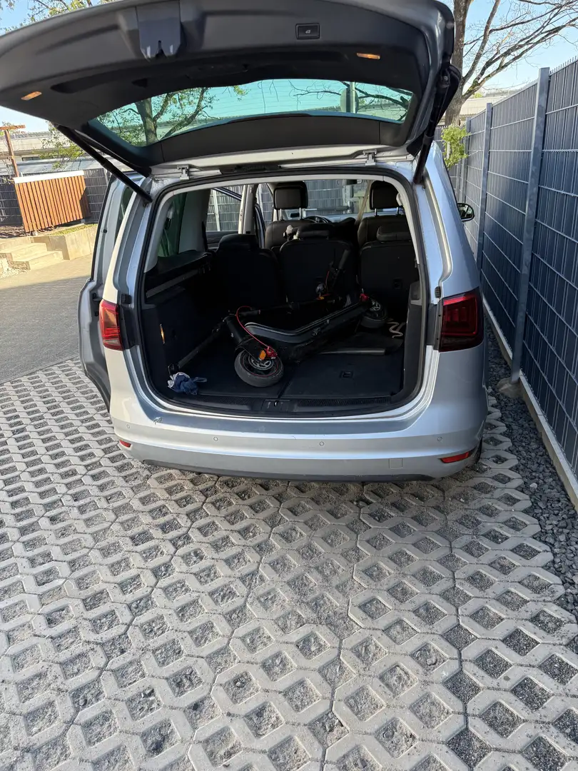 SEAT Alhambra Style Plus Silber - 1