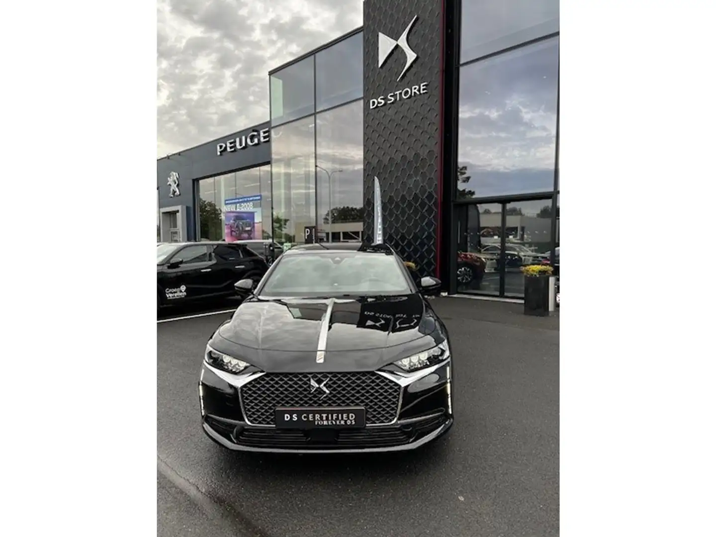 DS Automobiles DS 9 E-Tense 4x4 360 pk Performance Line+ Zwart - 1