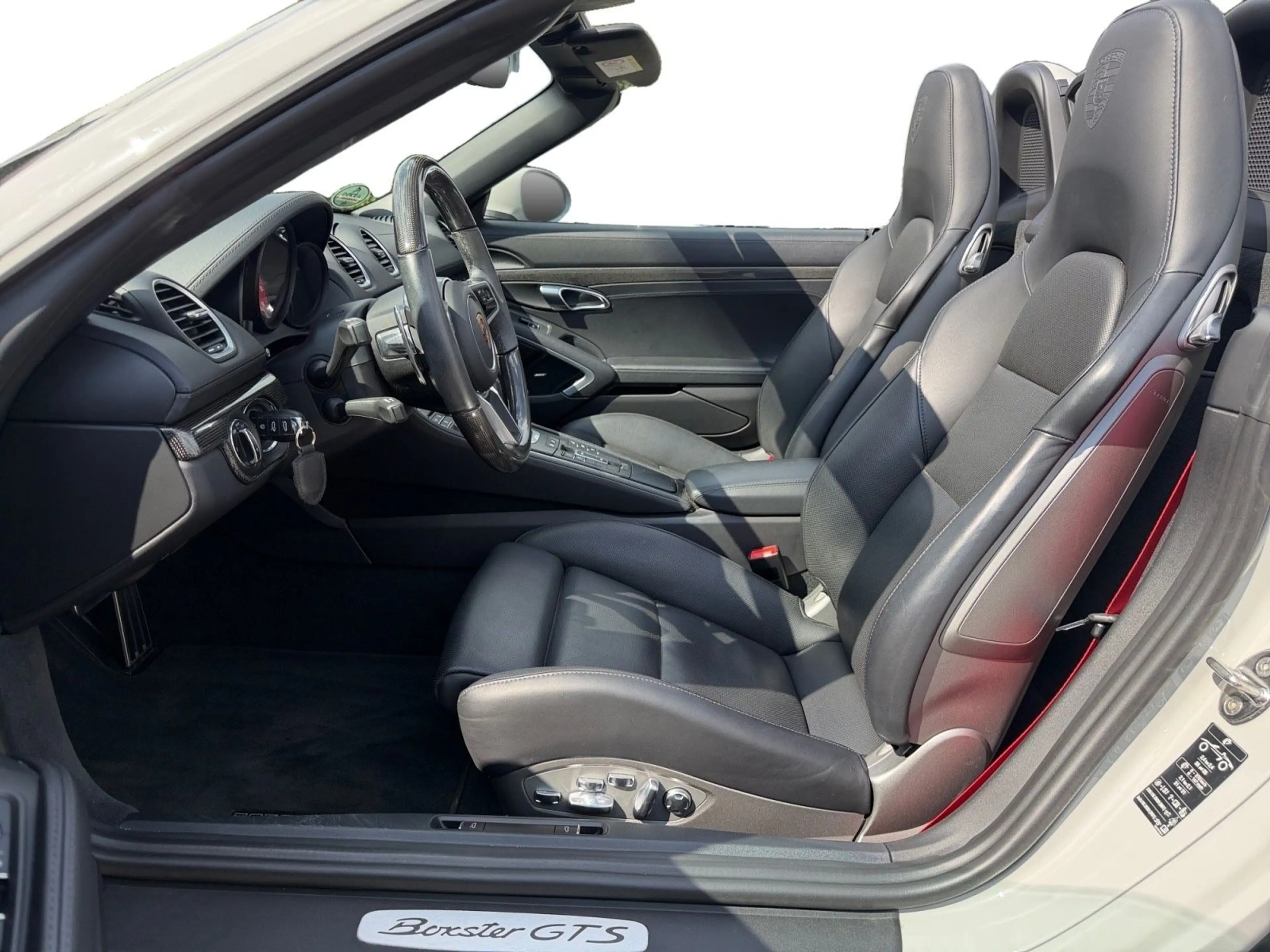 Porsche Boxster 718 GTS 4.0 Bose SportChrono Sitzbelüft. — photo 10