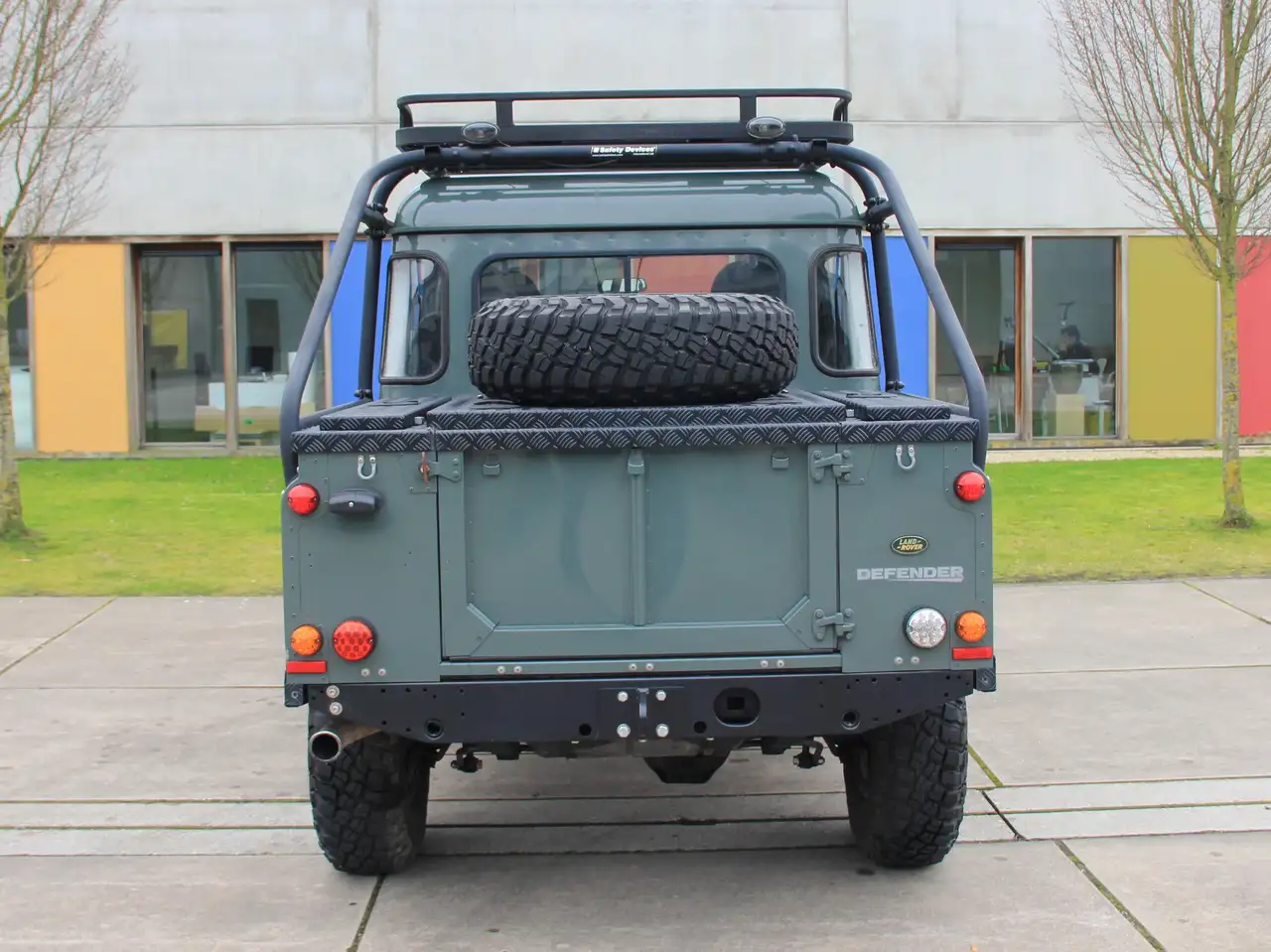 Land Rover Defender 2.4 SE **5 ZITPL LICHTE VRACHT** €44.950 EX BTW! — foto 4