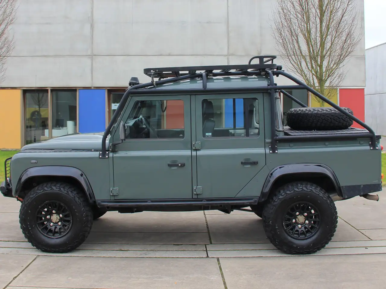 Land Rover Defender 2.4 SE **5 ZITPL LICHTE VRACHT** €44.950 EX BTW! — foto 2