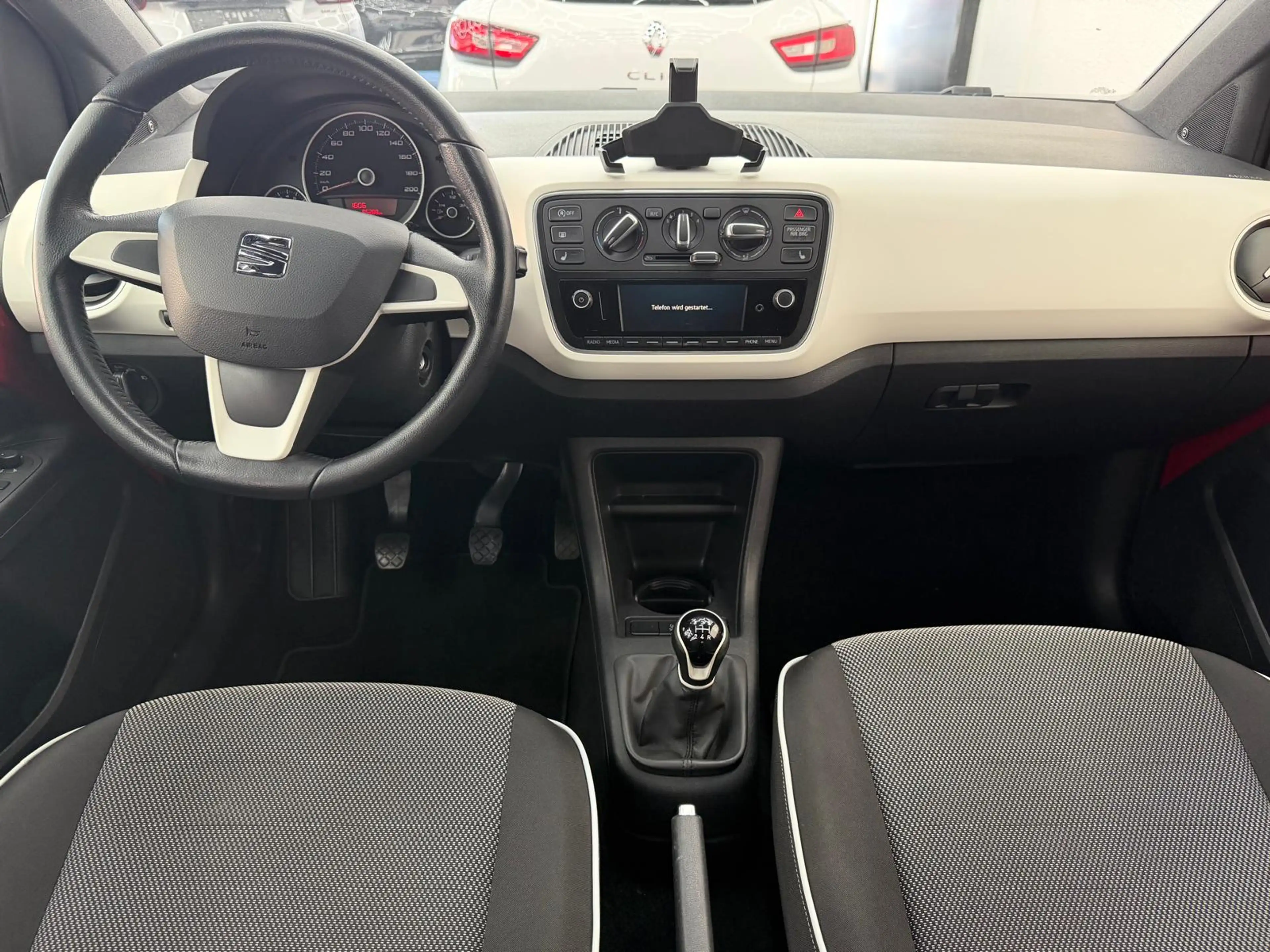 SEAT Mii Chic*Alu*Lichtautomatik*PDC*Sitzheizung*Tempomat*Sehr gepflegt — photo 6