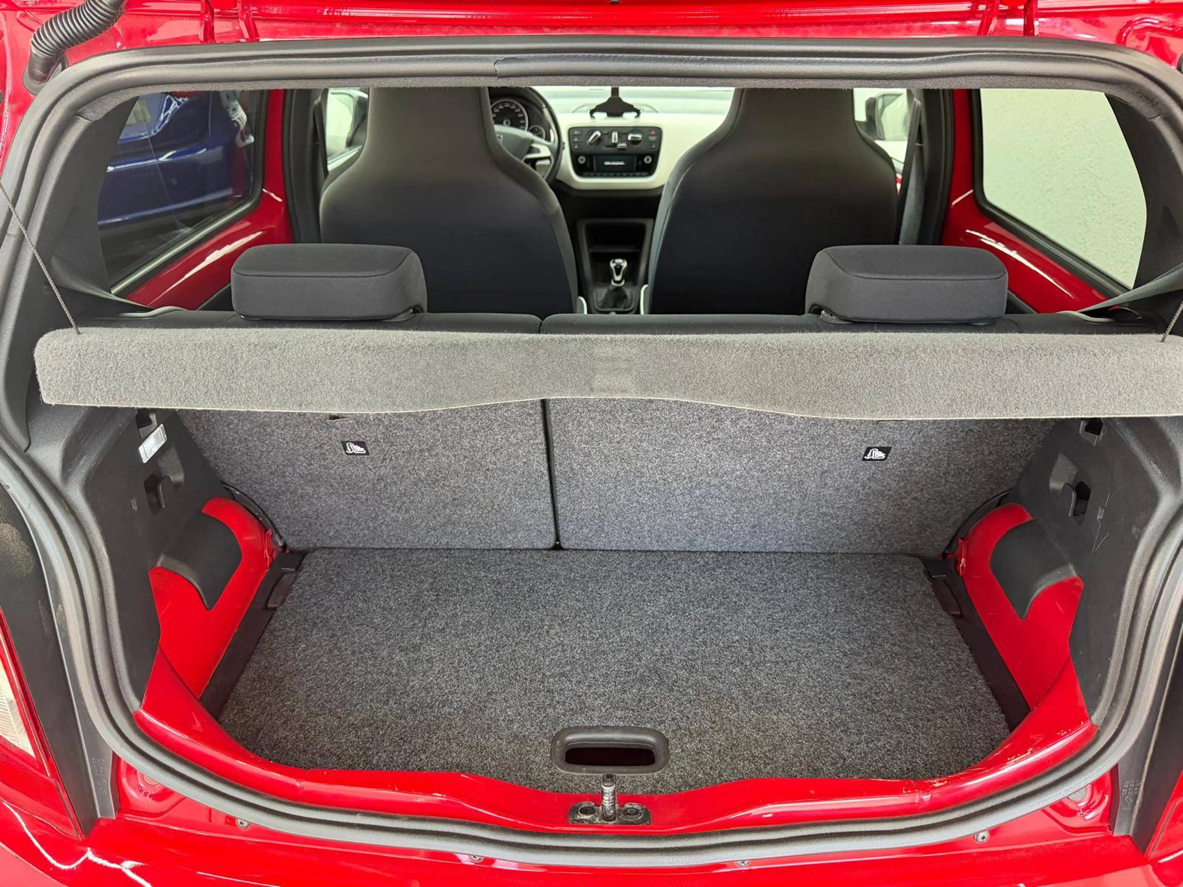 SEAT Mii Chic*Alu*Lichtautomatik*PDC*Sitzheizung*Tempomat*Sehr gepflegt — photo 11