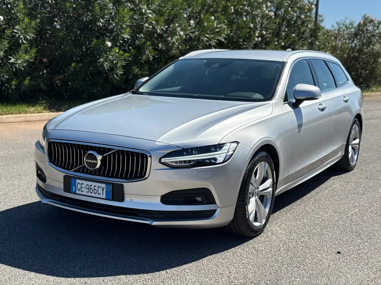 Volvo V90 V90 2021 2.0 b4 Momentum Business Pro awd auto Gris - 1