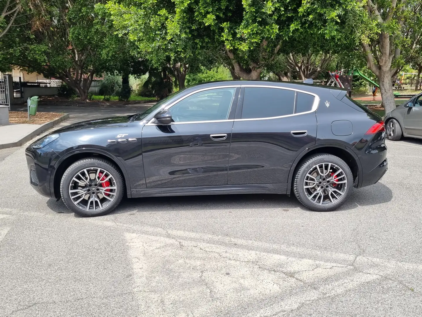 Maserati Grecale Grecale 2.0 mhev GT 300cv auto Noir - 2