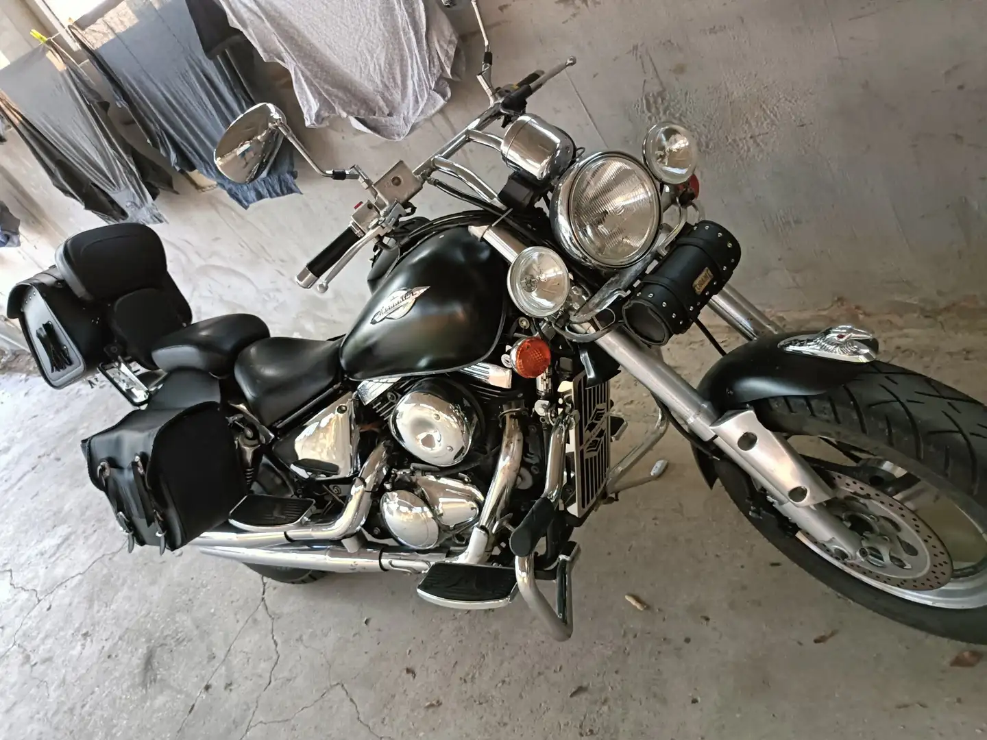 Suzuki VZ 800 Negru - 1