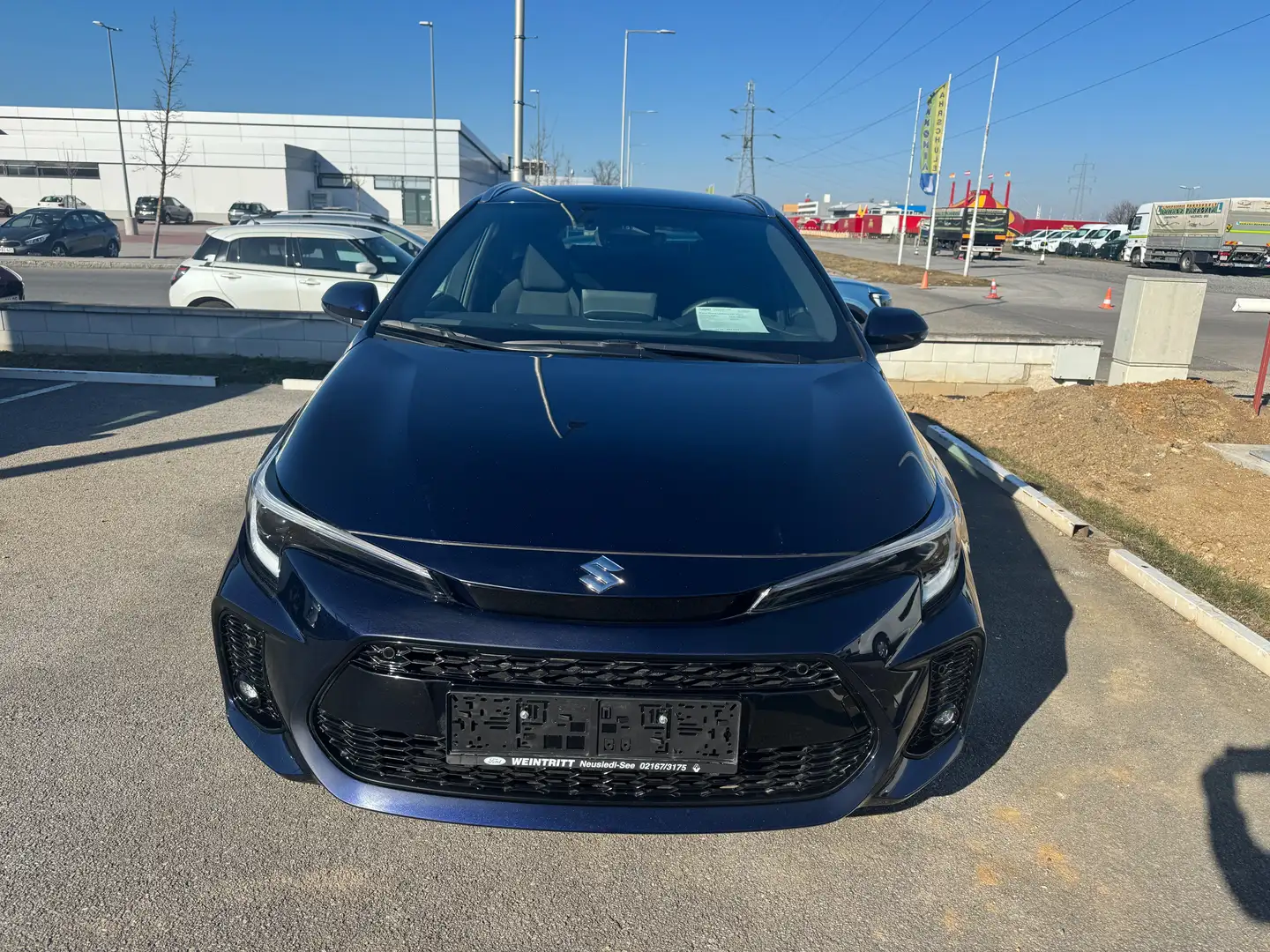 Suzuki Swace 1,8 HEV E-CVT Flash Blau - 2