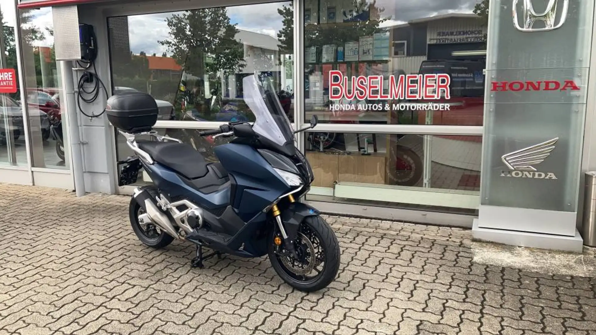 Honda Forza 750 DCT 2024 - Topcase neue Reifen Modrá - 2