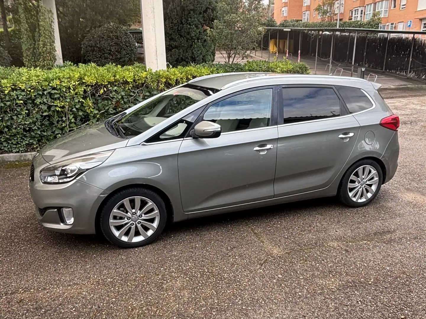 Kia Carens 1.6+GDi+Drive Verde - 1