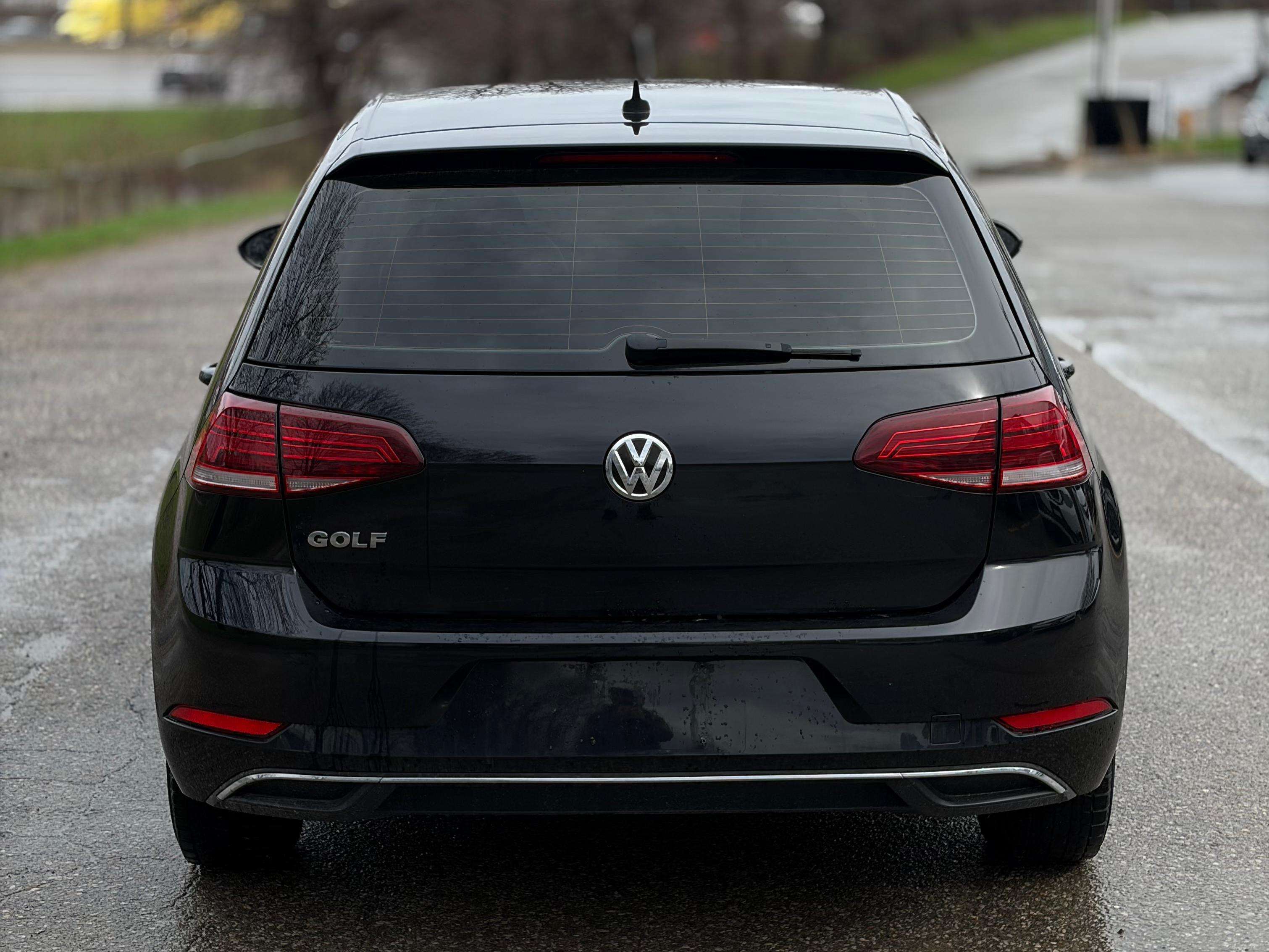 2019 Volkswagen Golf SE alt 5