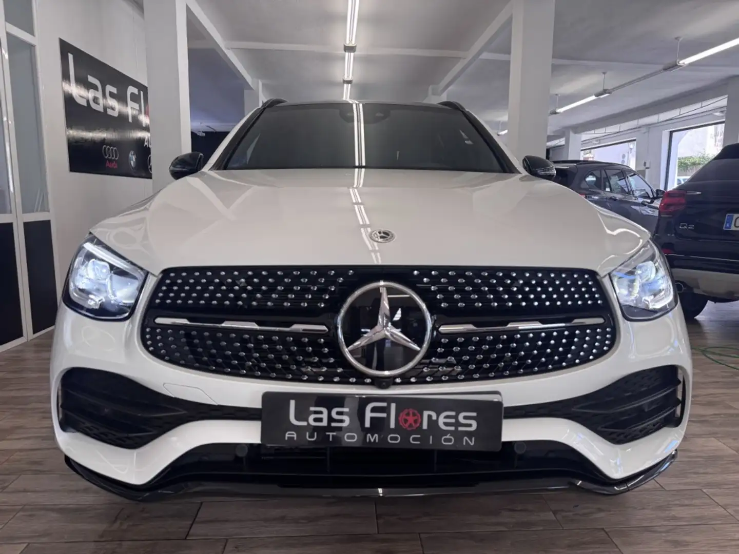 Mercedes-Benz GLC 300 300de 4Matic 9G-Tronic Blanc - 2