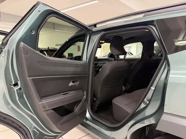 Dacia Duster view 7
